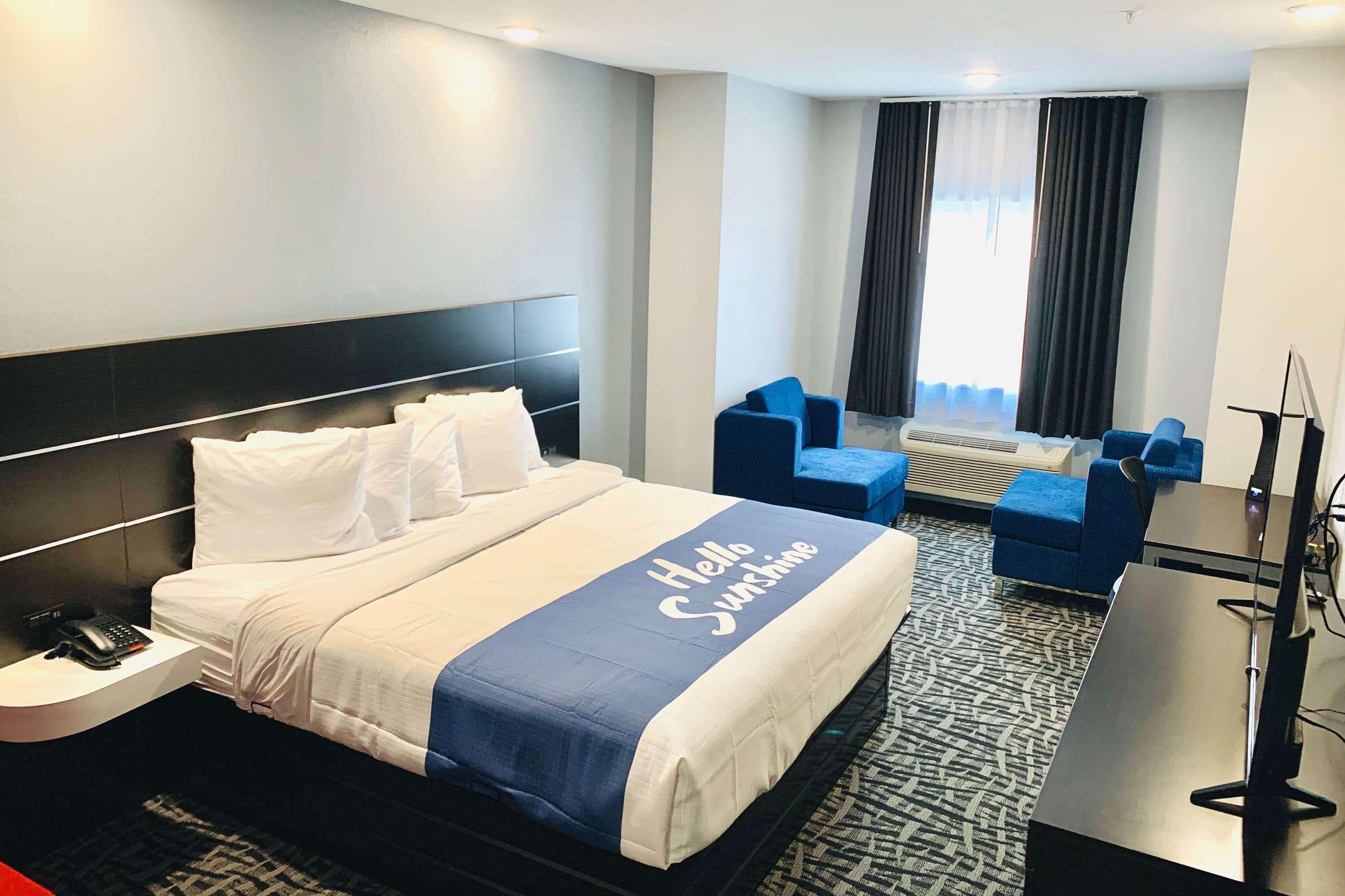 Days Inn & Suites By Wyndham Horn Lake - Memphis Graceland Экстерьер фото