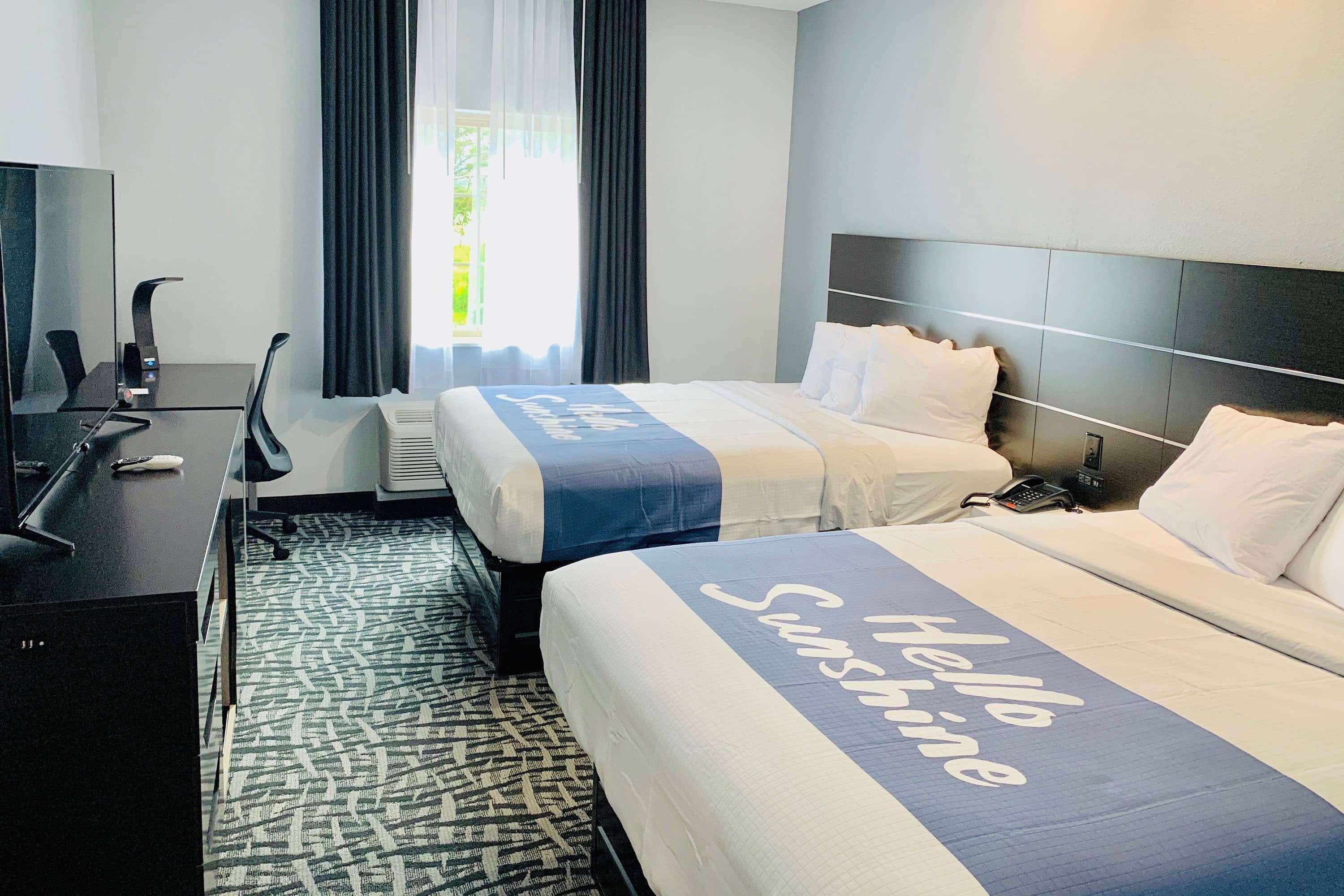 Days Inn & Suites By Wyndham Horn Lake - Memphis Graceland Экстерьер фото