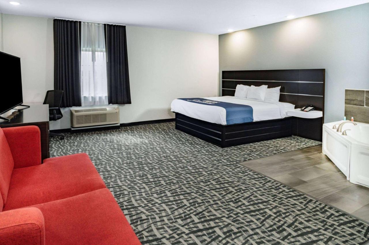 Days Inn & Suites By Wyndham Horn Lake - Memphis Graceland Экстерьер фото
